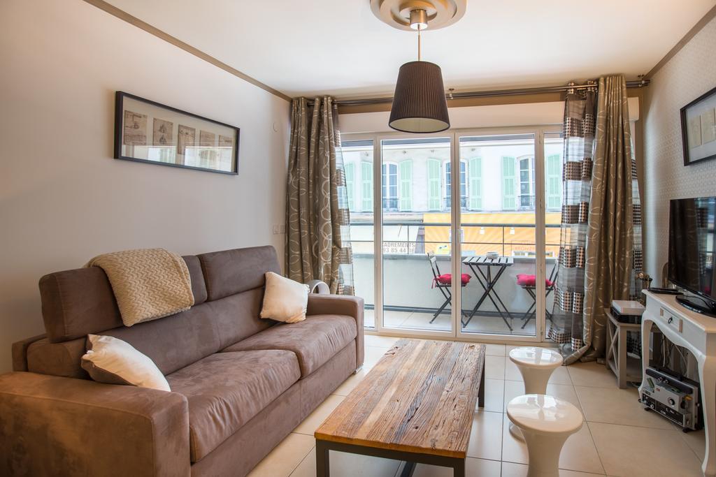 Le Gubernatis Apartment Nice Bagian luar foto